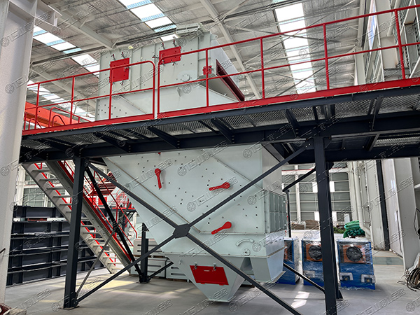 高頻篩，細(xì)物料篩分專家，效率高還不堵孔